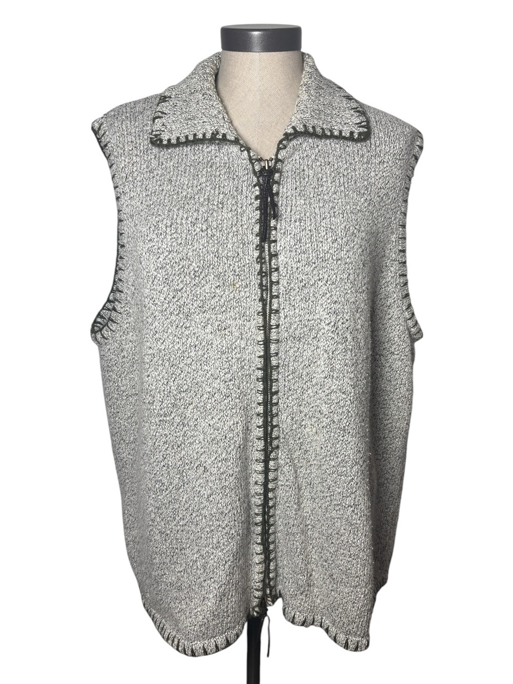 CJ Banks 2X Hand Embroidered Knit Zip Vest Tree Grandmacore Cottagecore